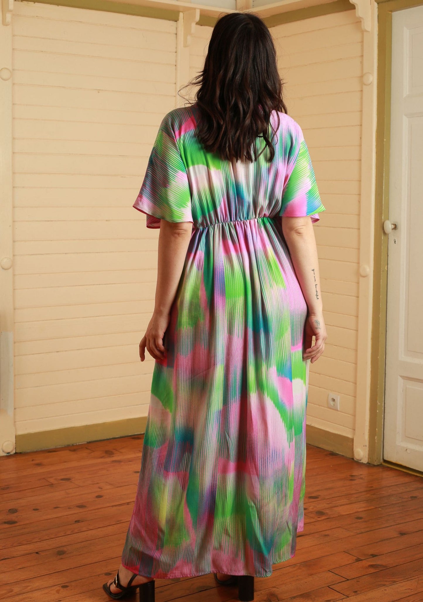 ROBE RAIDA MAGNETIK ROSE