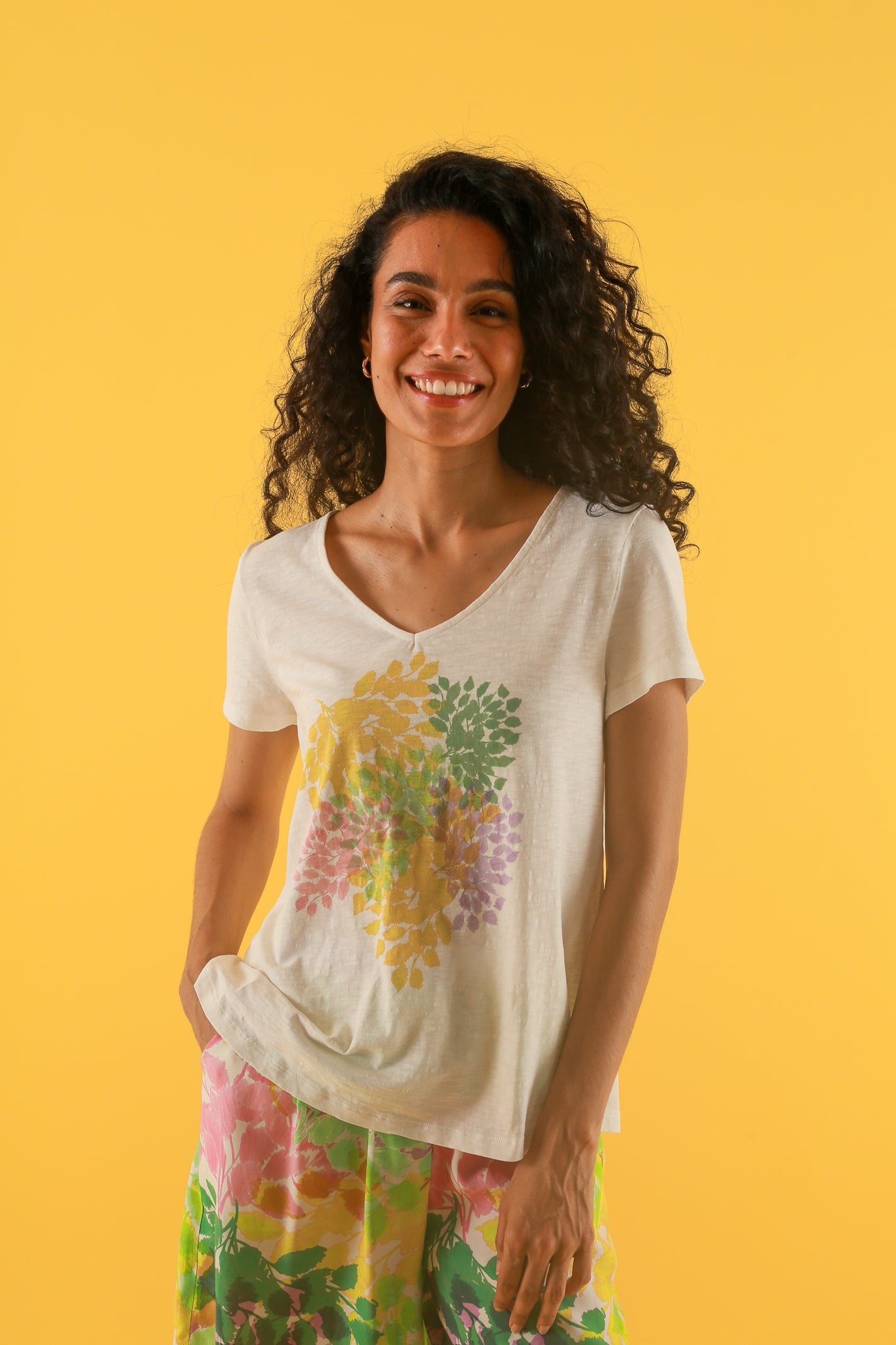 TEE SHIRT TOCHE FEUILLAGE ECRU