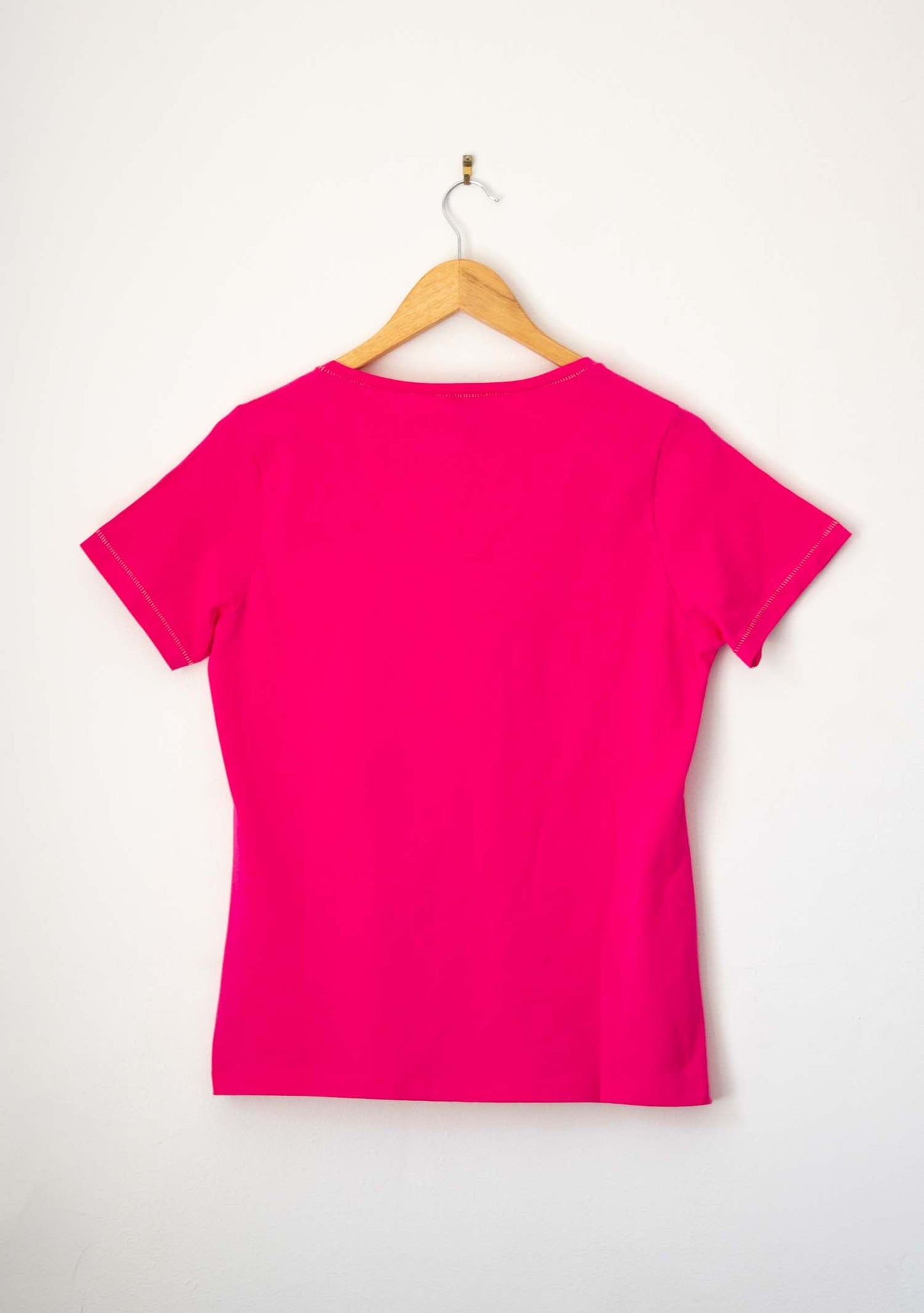 T-SHIRT COL V EN COTON FUSHIA