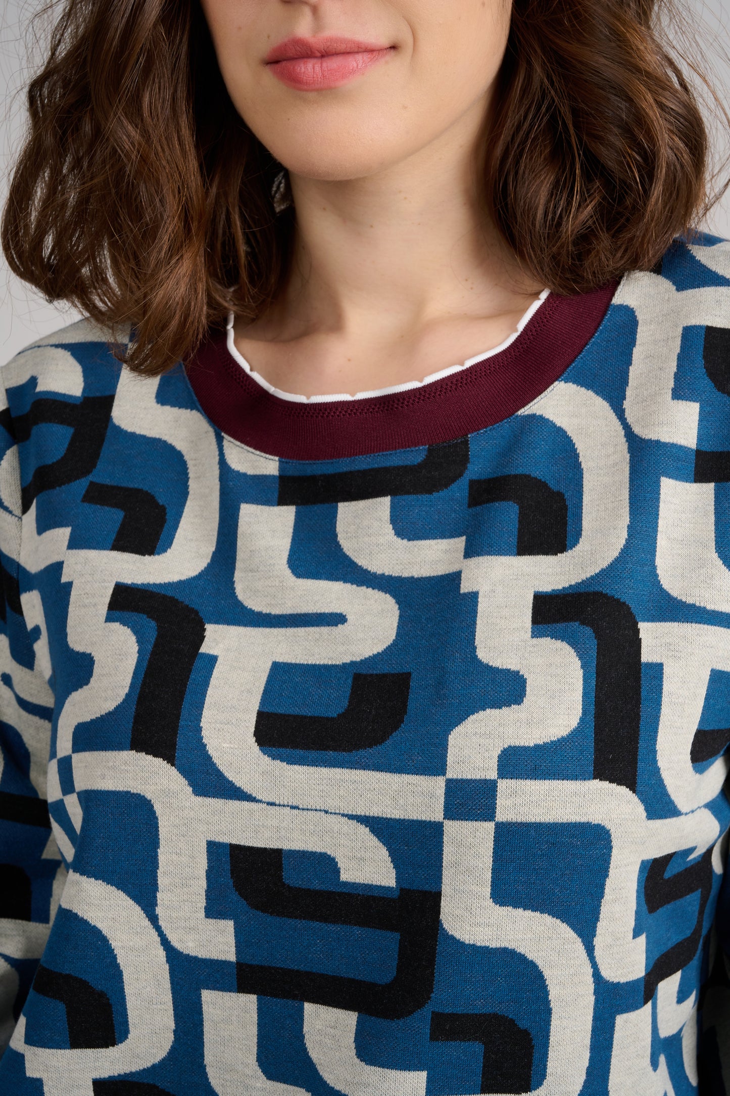 PULL PILOU CALIGRAPHIE BLEU