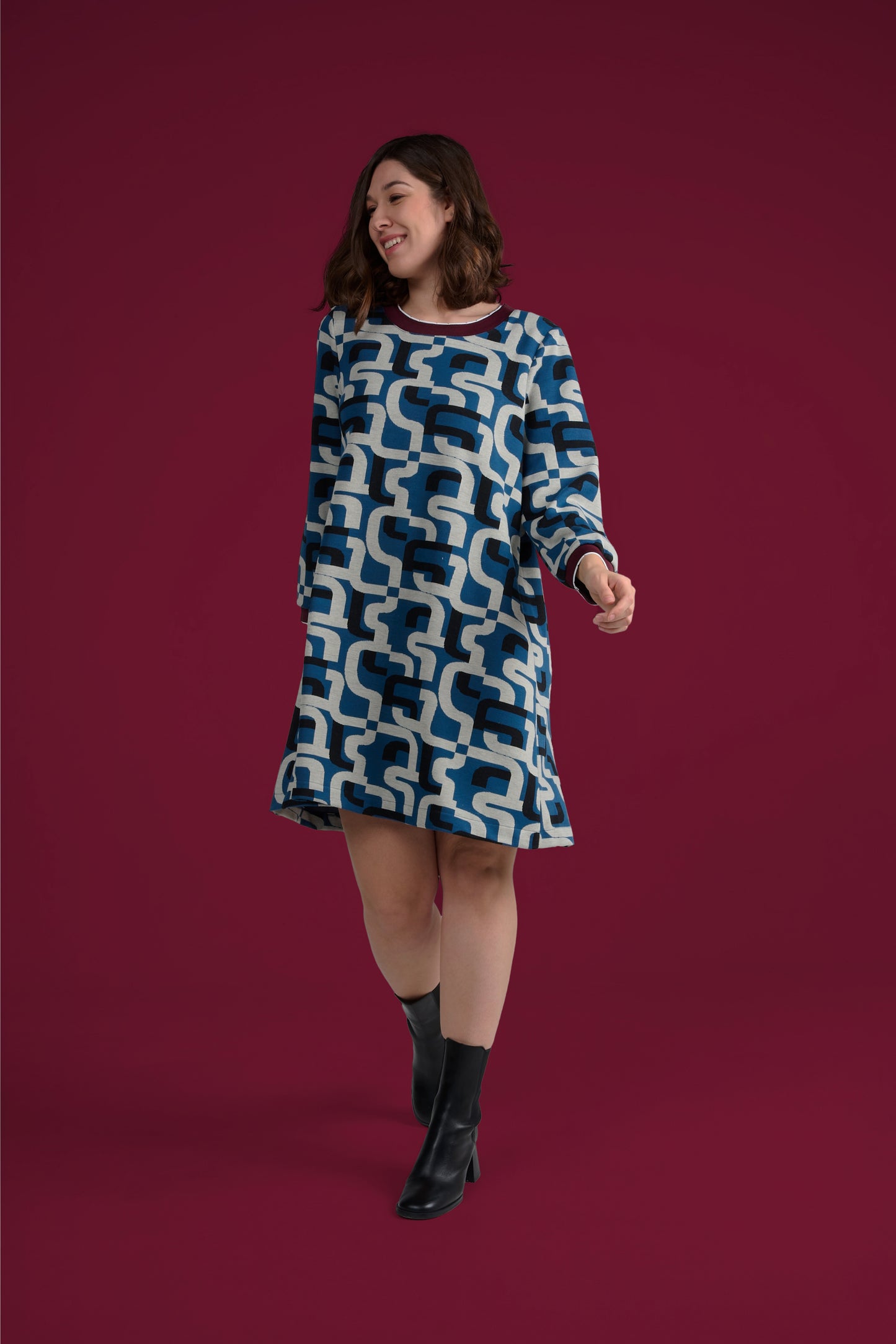 ROBE ROLLER CALIGRAPHIE BLEU