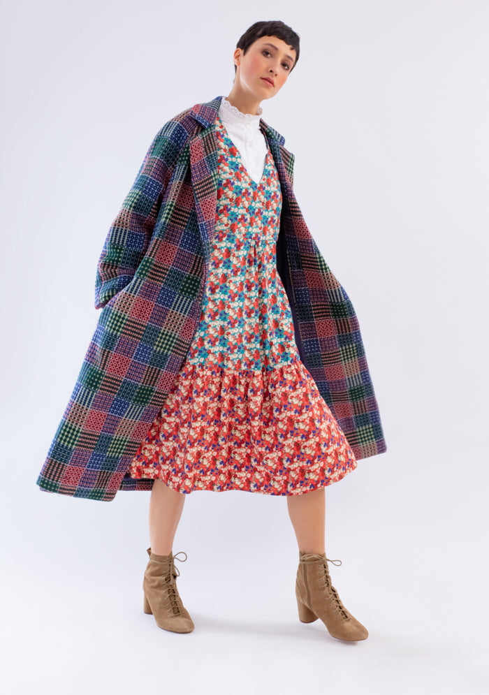 MANTEAU LONG CEINTURÉ ROSE