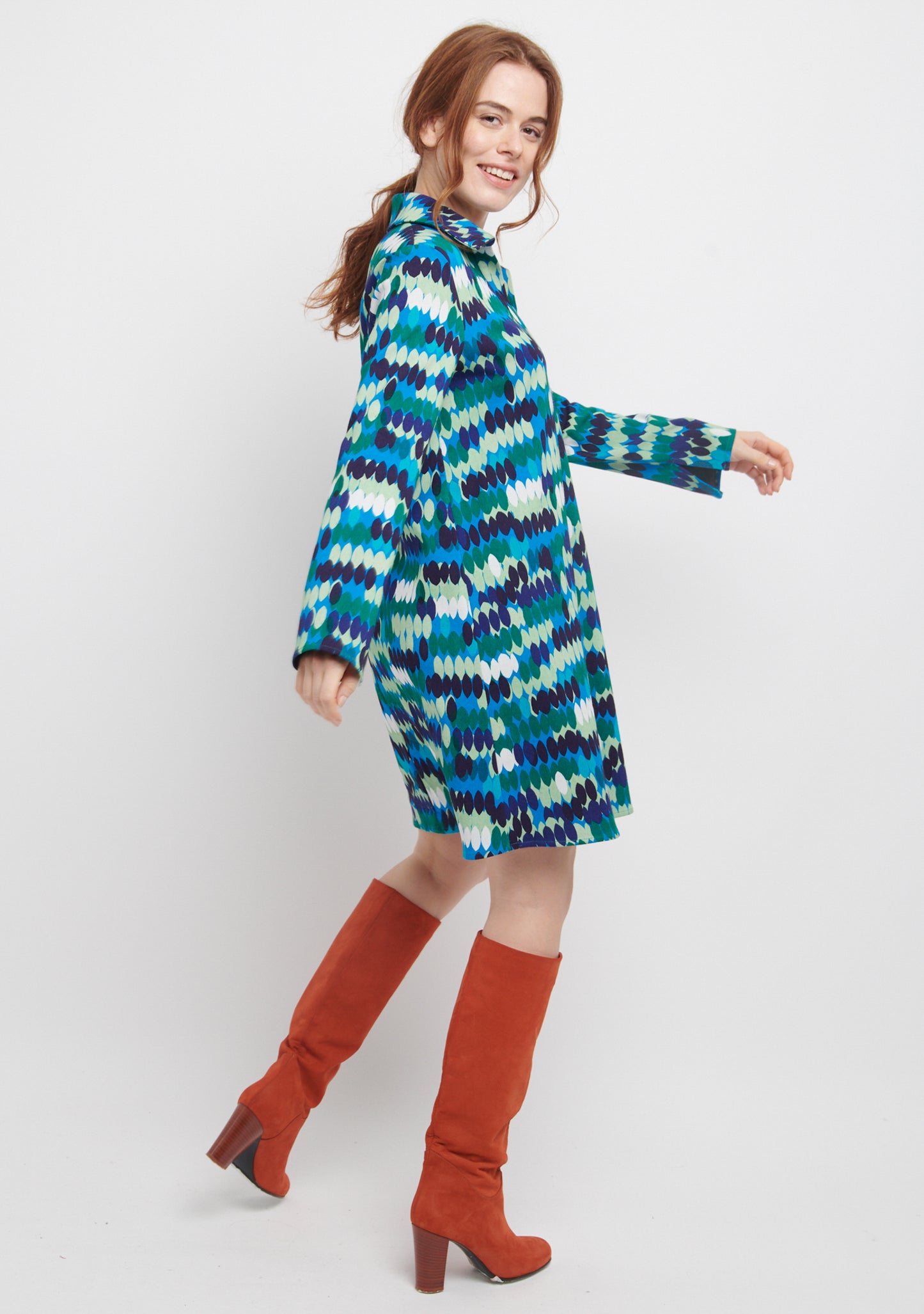 ROBE ROSSE ENRANG BLEU